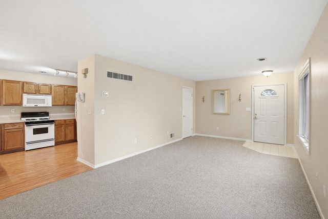 2219 Sandridge Lane, Dyer, IN 46311