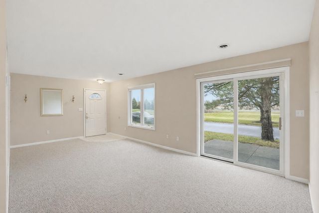 2219 Sandridge Lane, Dyer, IN 46311