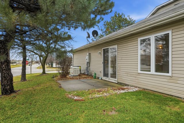 2219 Sandridge Lane, Dyer, IN 46311