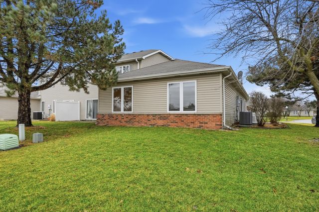 2219 Sandridge Lane, Dyer, IN 46311