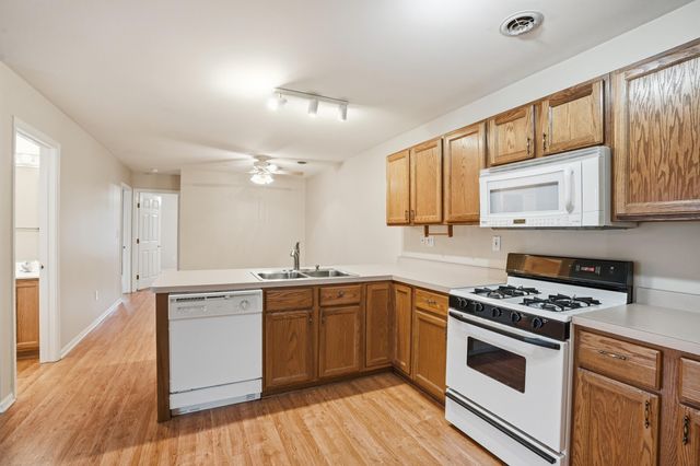 2219 Sandridge Lane, Dyer, IN 46311