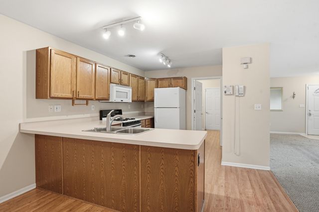 2219 Sandridge Lane, Dyer, IN 46311