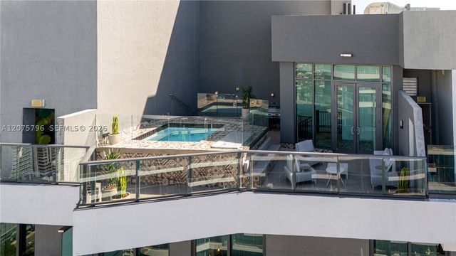 1300 S Miami Ave UPH4, Miami, FL 33130