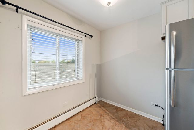 7733 W Belmont Avenue 306, Elmwood Park, IL 60707