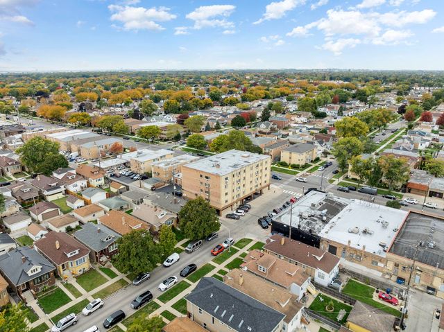 7733 W Belmont Avenue 306, Elmwood Park, IL 60707