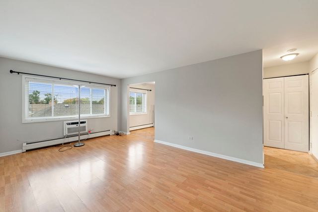 7733 W Belmont Avenue 306, Elmwood Park, IL 60707