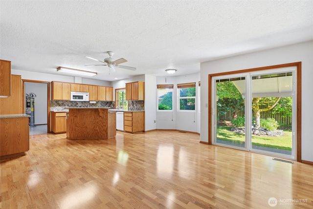 232 Sparks, Kelso, WA 98626