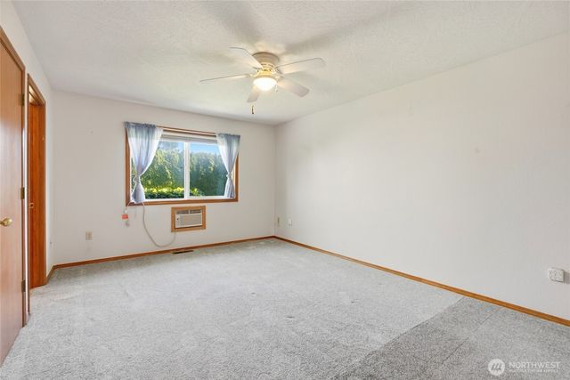 232 Sparks, Kelso, WA 98626