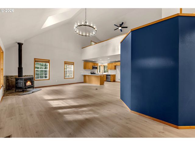 27614 Ne 434TH St, Amboy, WA 98601