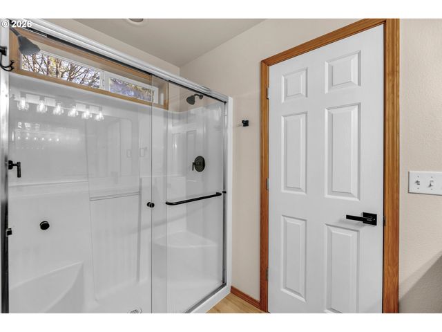 27614 Ne 434TH St, Amboy, WA 98601