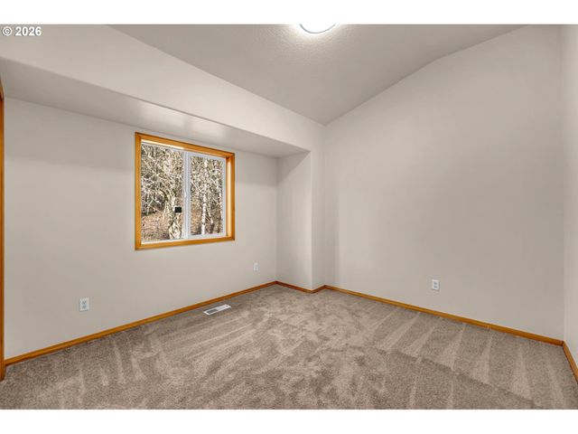 27614 Ne 434TH St, Amboy, WA 98601