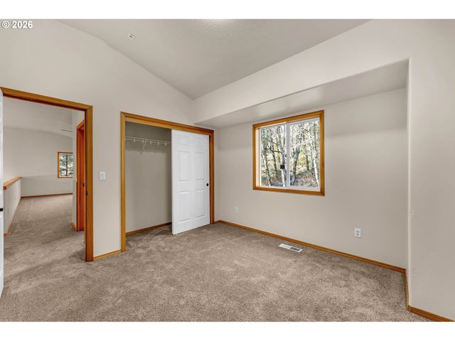 27614 Ne 434TH St, Amboy, WA 98601
