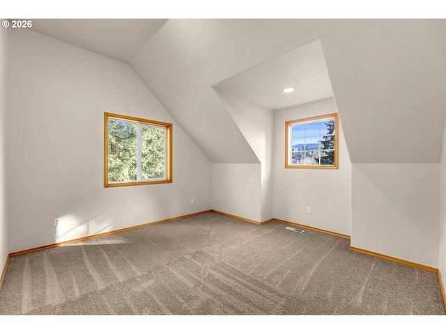 27614 Ne 434TH St, Amboy, WA 98601