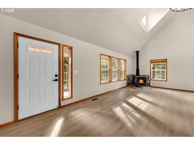 27614 Ne 434TH St, Amboy, WA 98601