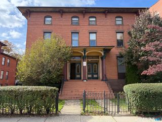 31-33 Wethersfield Avenue I, Hartford, CT 06114