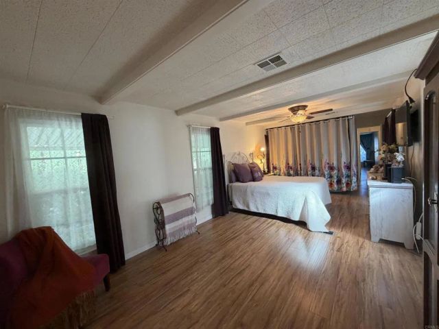 21205 Blue Curl, Canyon Country, CA 91351