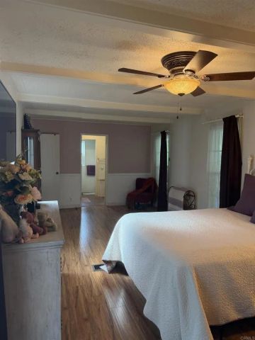 21205 Blue Curl, Canyon Country, CA 91351
