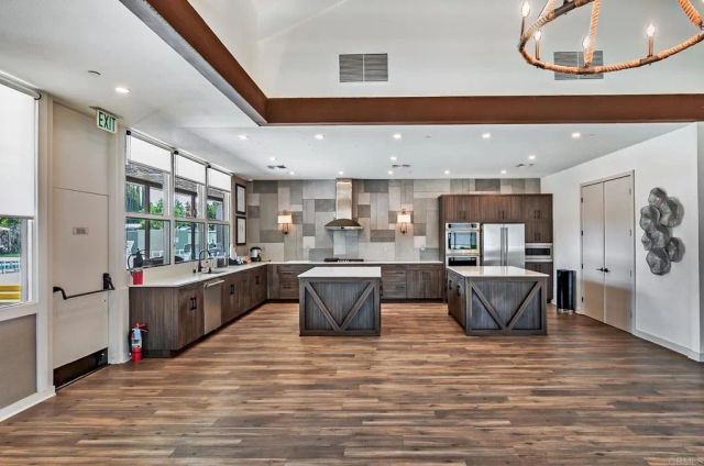 21205 Blue Curl, Canyon Country, CA 91351