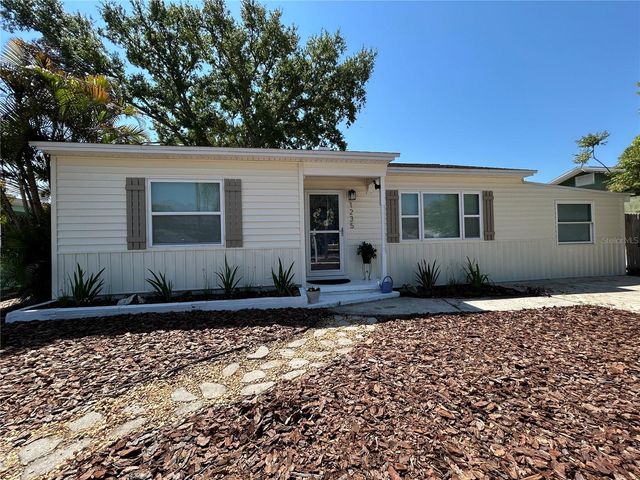 1235 PALM STREET, Clearwater, FL 33755