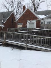 9930 Whitcomb Street, Detroit, MI 48227