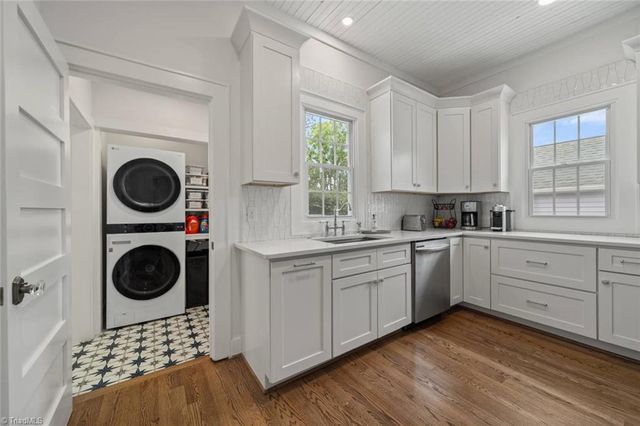 1004 Albert Street, Winston-salem, NC 27101