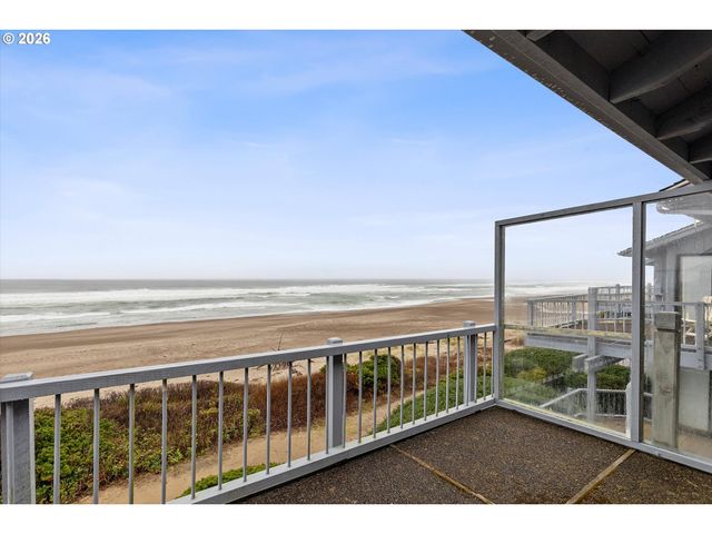 4175 N HIGHWAY 101 D-2, Depoe Bay, OR 97341