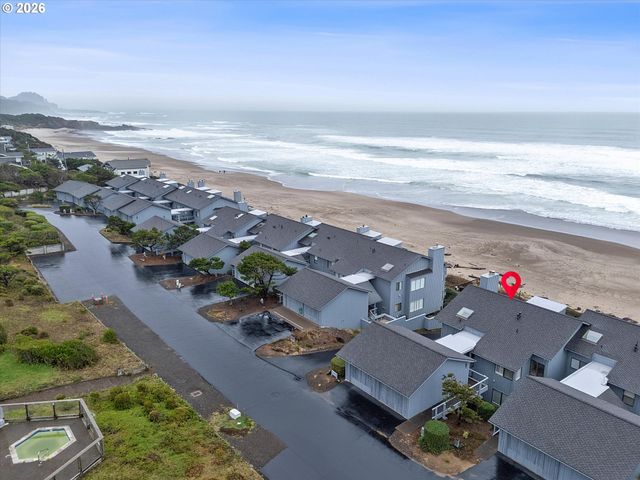 4175 N HIGHWAY 101 D-2, Depoe Bay, OR 97341