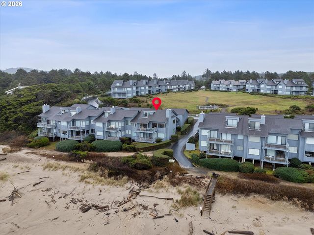 4175 N HIGHWAY 101 D-2, Depoe Bay, OR 97341