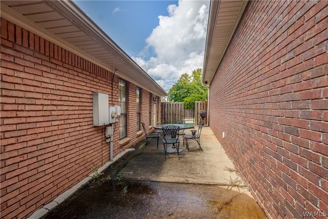 1826 Fox Ridge, Tuscaloosa, AL 35406