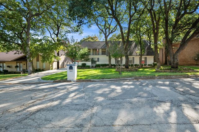 905 Live Oak Lane, Arlington, TX 76012