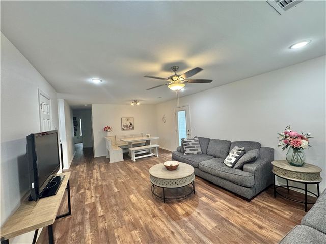 216 Lower Danville Road, Dardanelle, AR 72834