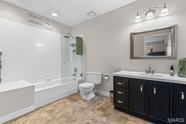 5527 Pierre Court, Mehlville, MO 63128