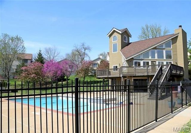 5527 Pierre Court, Mehlville, MO 63128