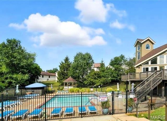 5527 Pierre Court, Mehlville, MO 63128