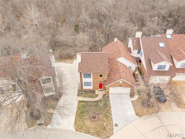 5527 Pierre Court, Mehlville, MO 63128