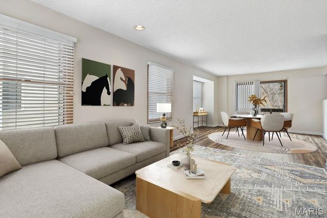 5527 Pierre Court, Mehlville, MO 63128