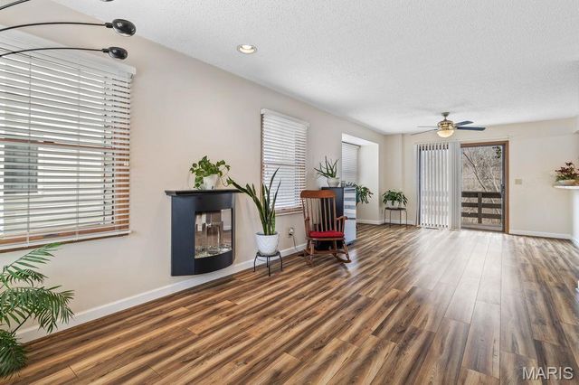 5527 Pierre Court, Mehlville, MO 63128