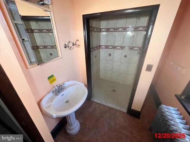 3947 N BROAD ST, Philadelphia, PA 19140