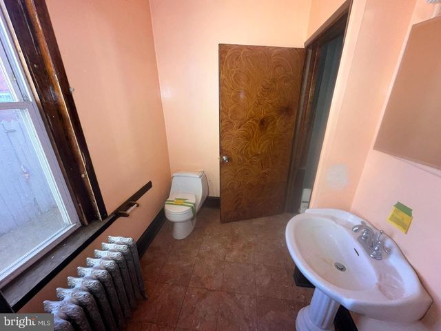 3947 N BROAD ST, Philadelphia, PA 19140