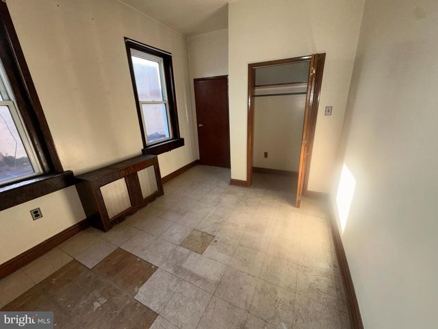 3947 N BROAD ST, Philadelphia, PA 19140