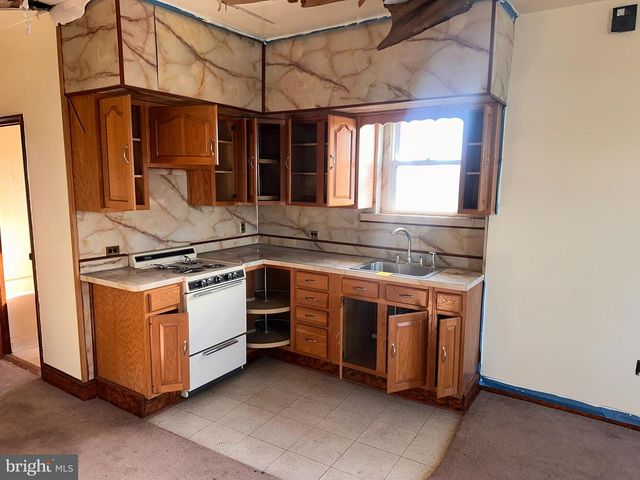 3947 N BROAD ST, Philadelphia, PA 19140