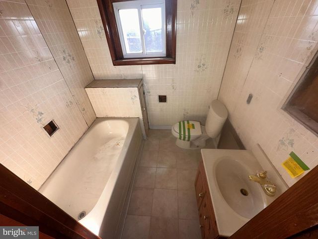 3947 N BROAD ST, Philadelphia, PA 19140