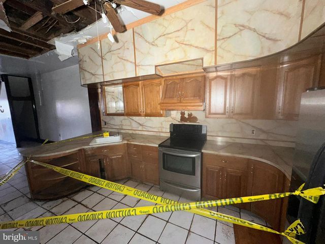 3947 N BROAD ST, Philadelphia, PA 19140