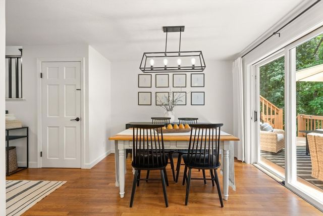 10 Lucille Ave, Westford, MA 01886