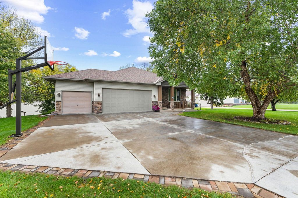 28329 Lakeside Lane, Lindstrom, MN 55045 — photo 3