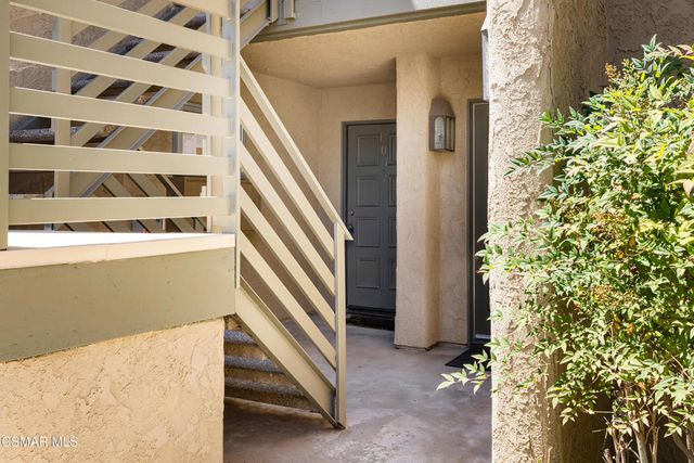 769 Birchpark Circle 101, Thousand Oaks, CA 91360