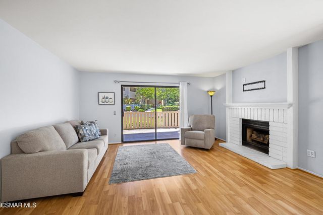 769 Birchpark Circle 101, Thousand Oaks, CA 91360