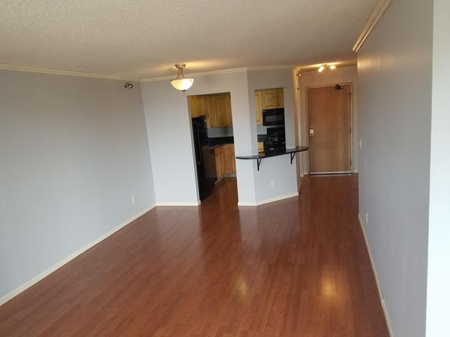 78 10th Street E 1904, Saint Paul, MN 55101