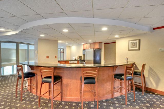 78 10th Street E 1904, Saint Paul, MN 55101