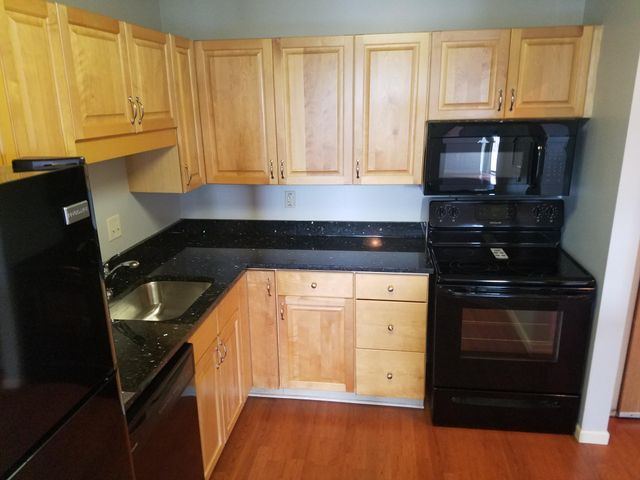 78 10th Street E 1904, Saint Paul, MN 55101